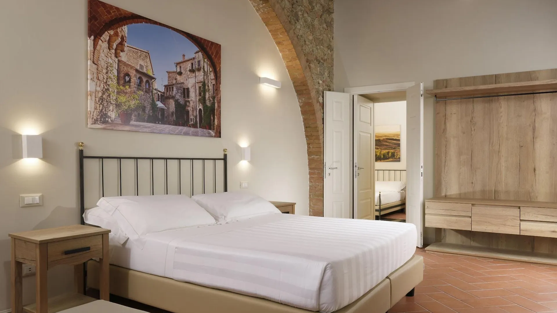 Villa Sabolini Colle Val D'Elsa 4*,