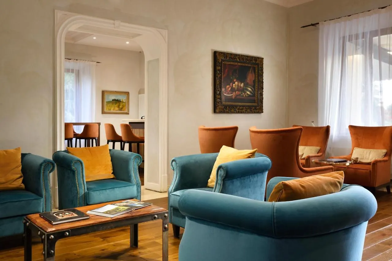 מלון קולה ואל ד'אלזה Villa Sabolini