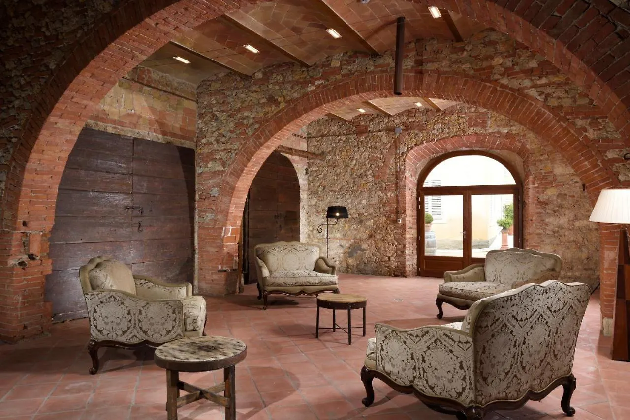Villa Sabolini Colle Val D'Elsa 4*,