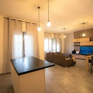  Apartamento Casa Vacanze Casetta Grande Italia